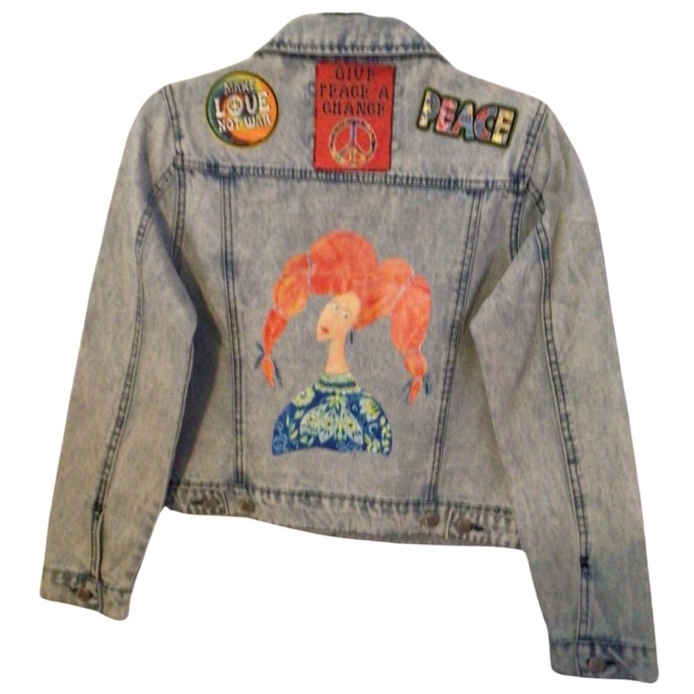 Stoosh Vintage Denim. Brand new. Size small. 19 inches across the arm/length